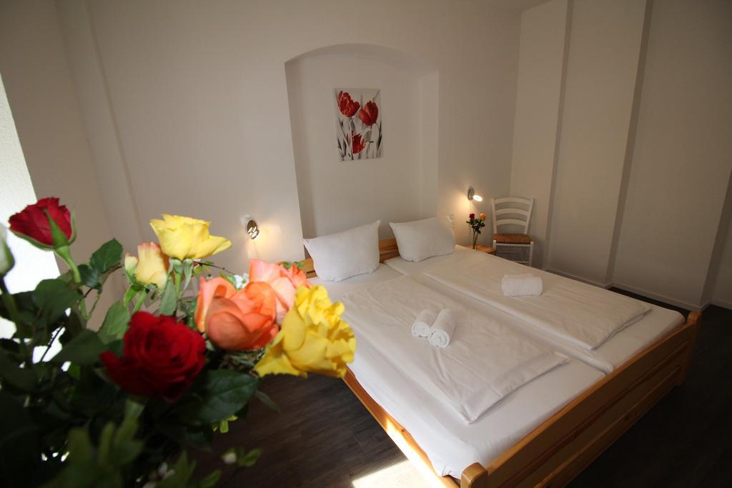 Rose & Sonnenblume Appartement